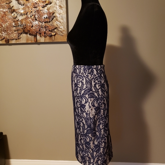 Bebe midi skirt Size 2 - Picture 2 of 13